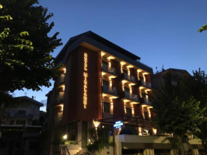 Отель Hotel Miralaghi  Кьянчано Терме